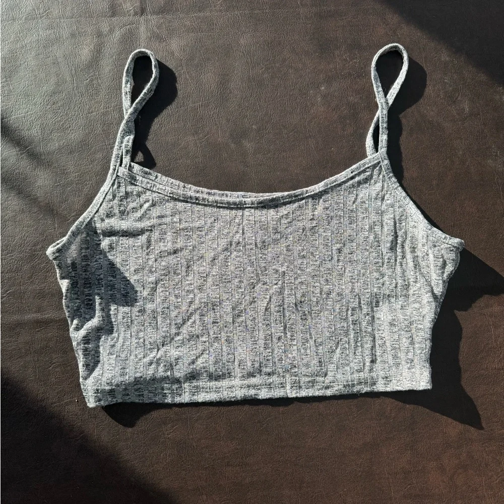 Cropped tank - Picture 2 of 3